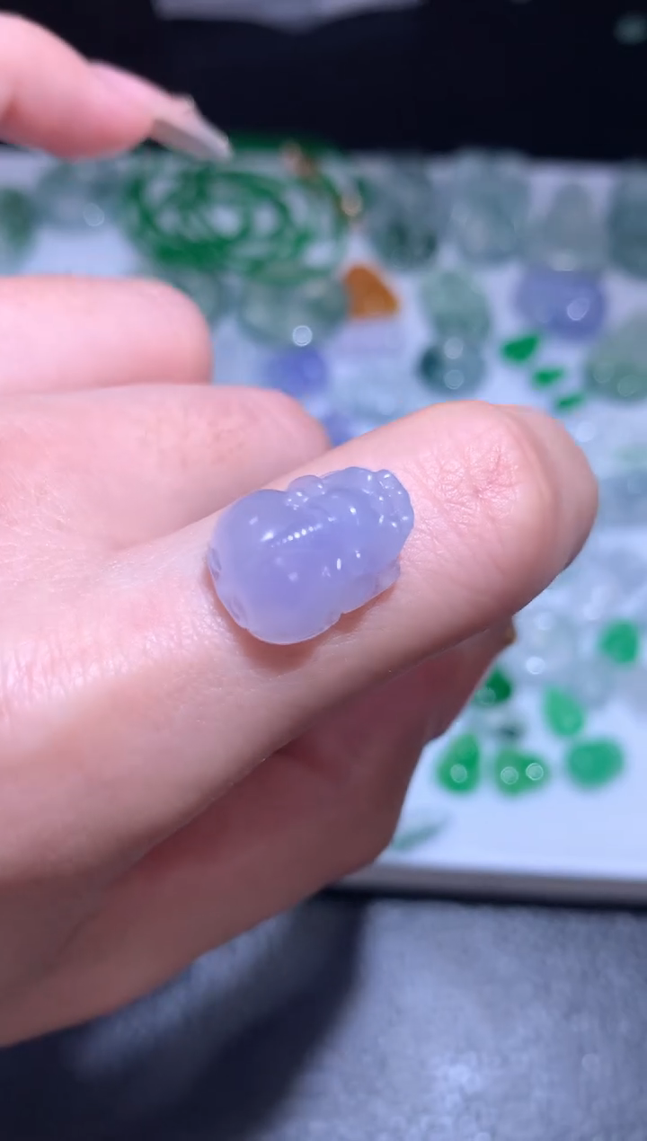 未镶嵌定制翡翠貔貅