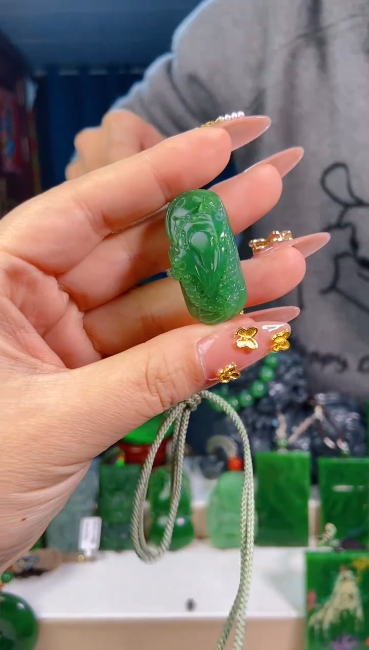 【闪购商品】和田玉挂件未镶嵌1