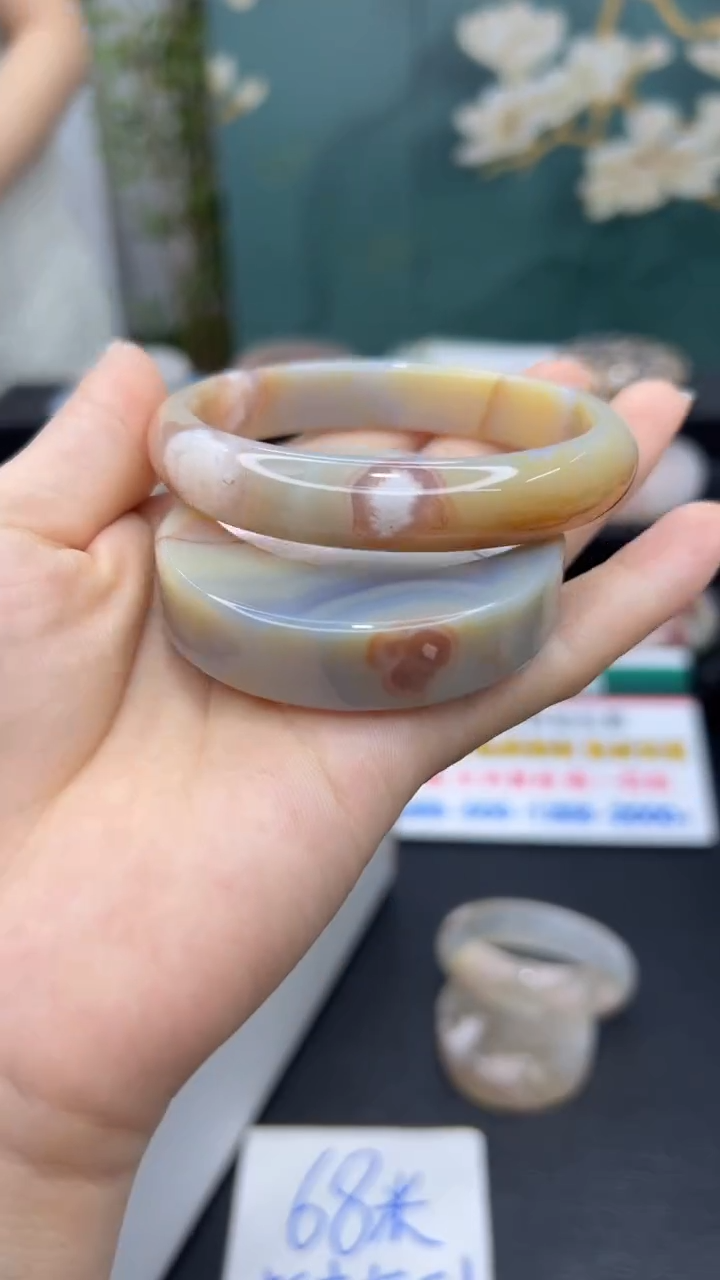 【闪购商品】石英质玉手镯未镶嵌A463(60圈赠送镯心)