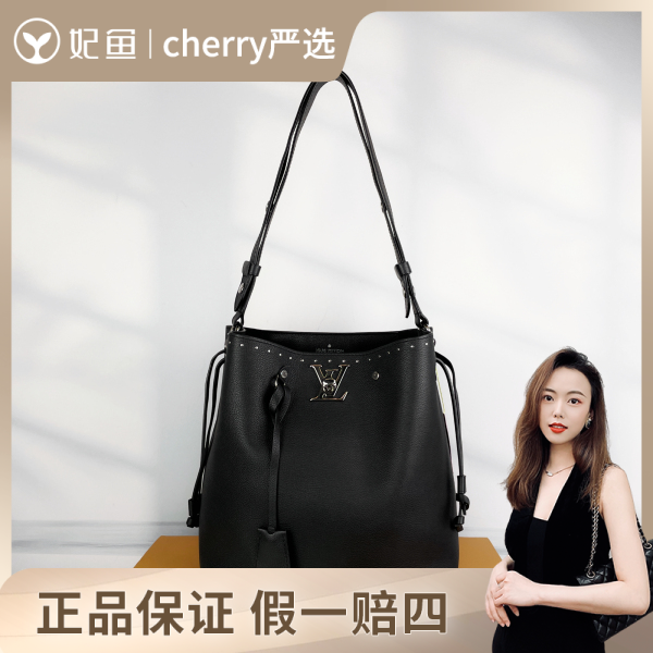 路易威登/包包/95新/市场价19200/中号(25 x 27 x 15)