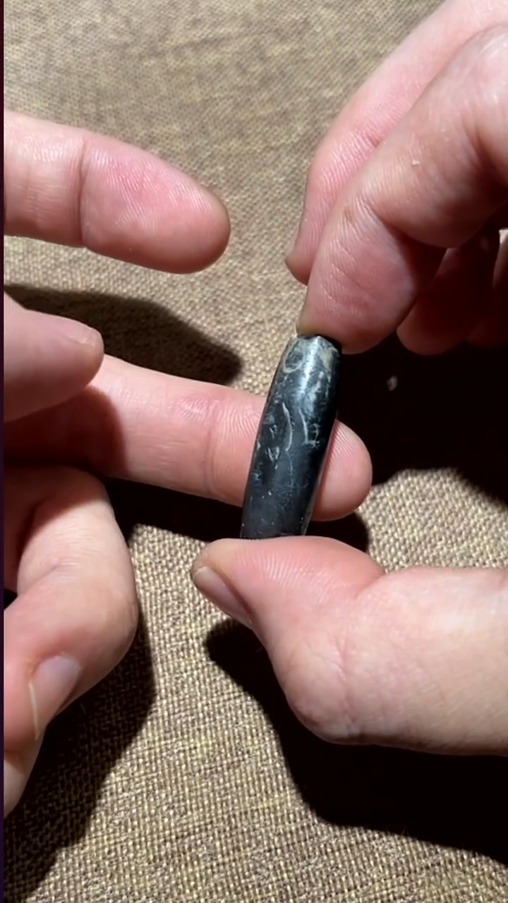 把件柏香籽/百香籽睡***?ZZYFG25-272