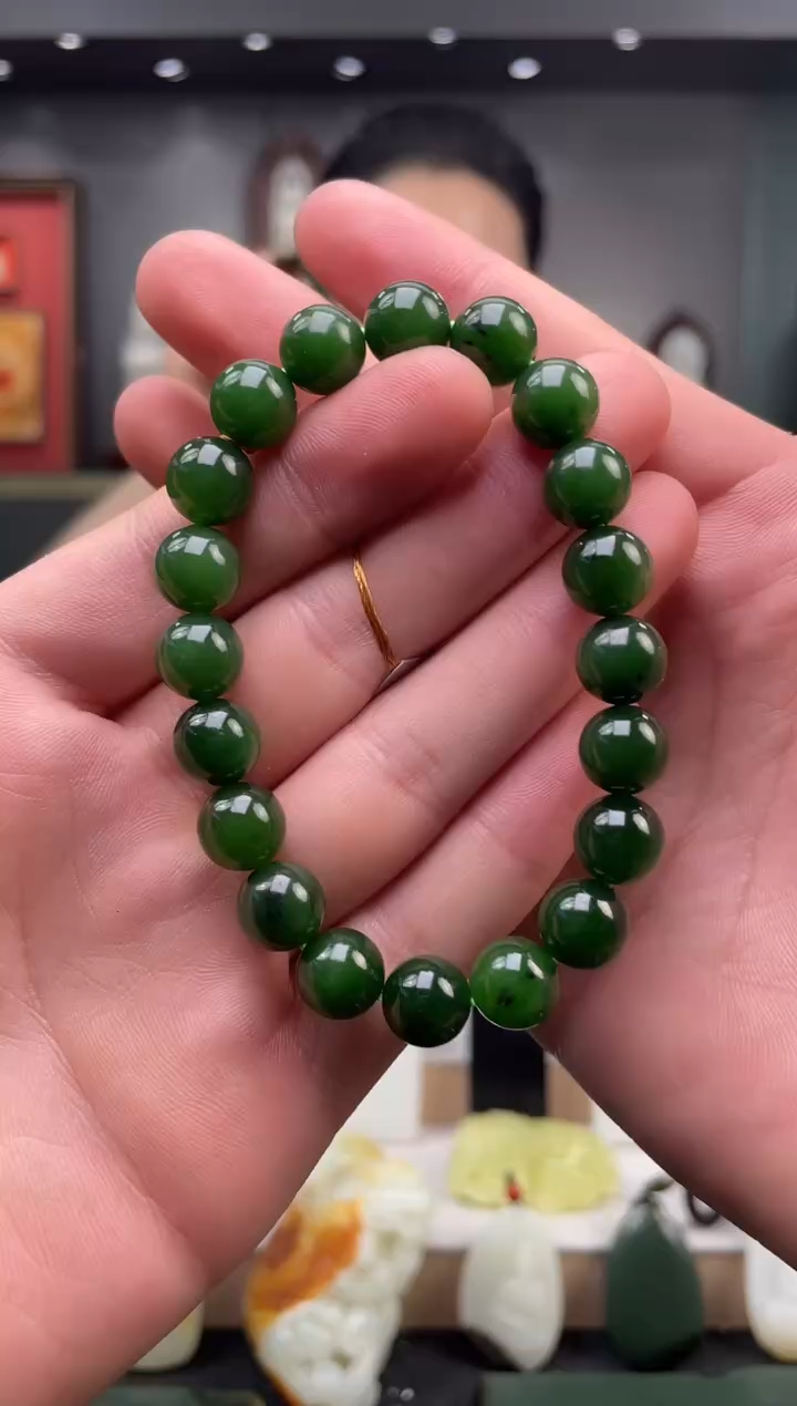 未镶嵌和田玉挂件手串（多样性发货）