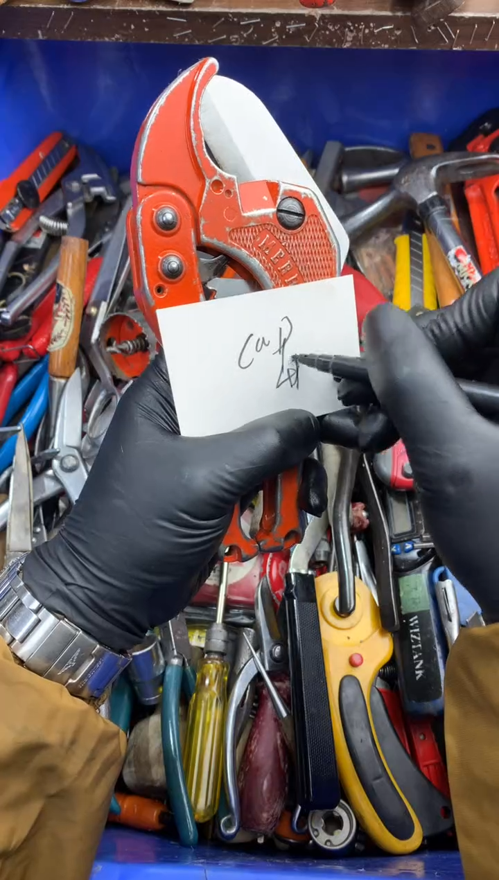 C**.可乐日本工具仓库闪购链接