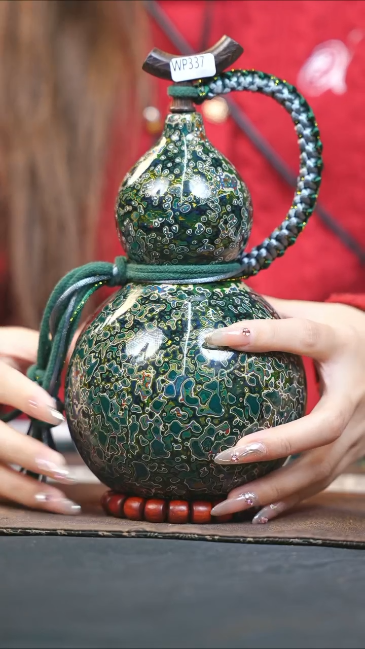 【闪购商品】WP337漆艺酒葫芦不包手串及旋转底座