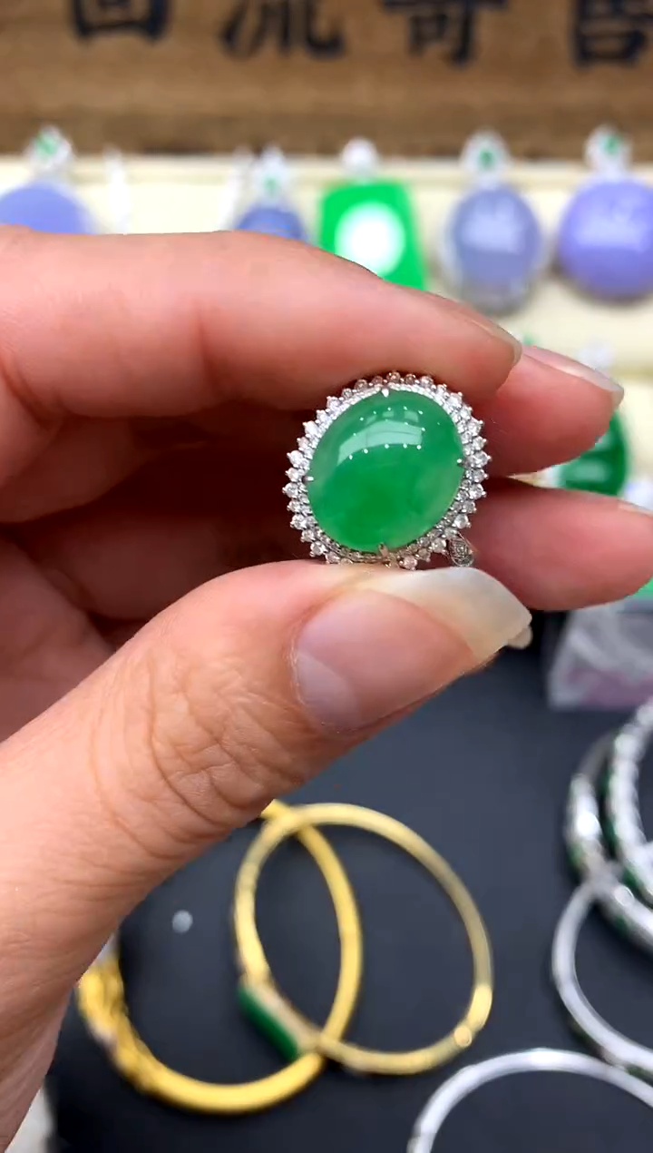 【闪购商品】翡翠戒指18K金镶嵌520-中国好珍宝