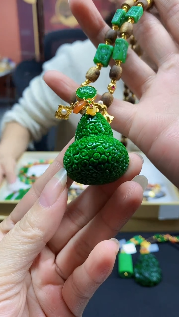 颈饰未镶嵌翡翠翡翠吊坠