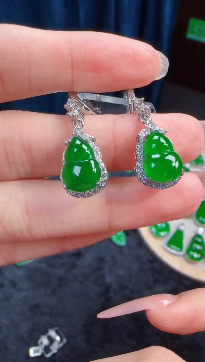 未镶嵌定制翡翠翡翠耳环130