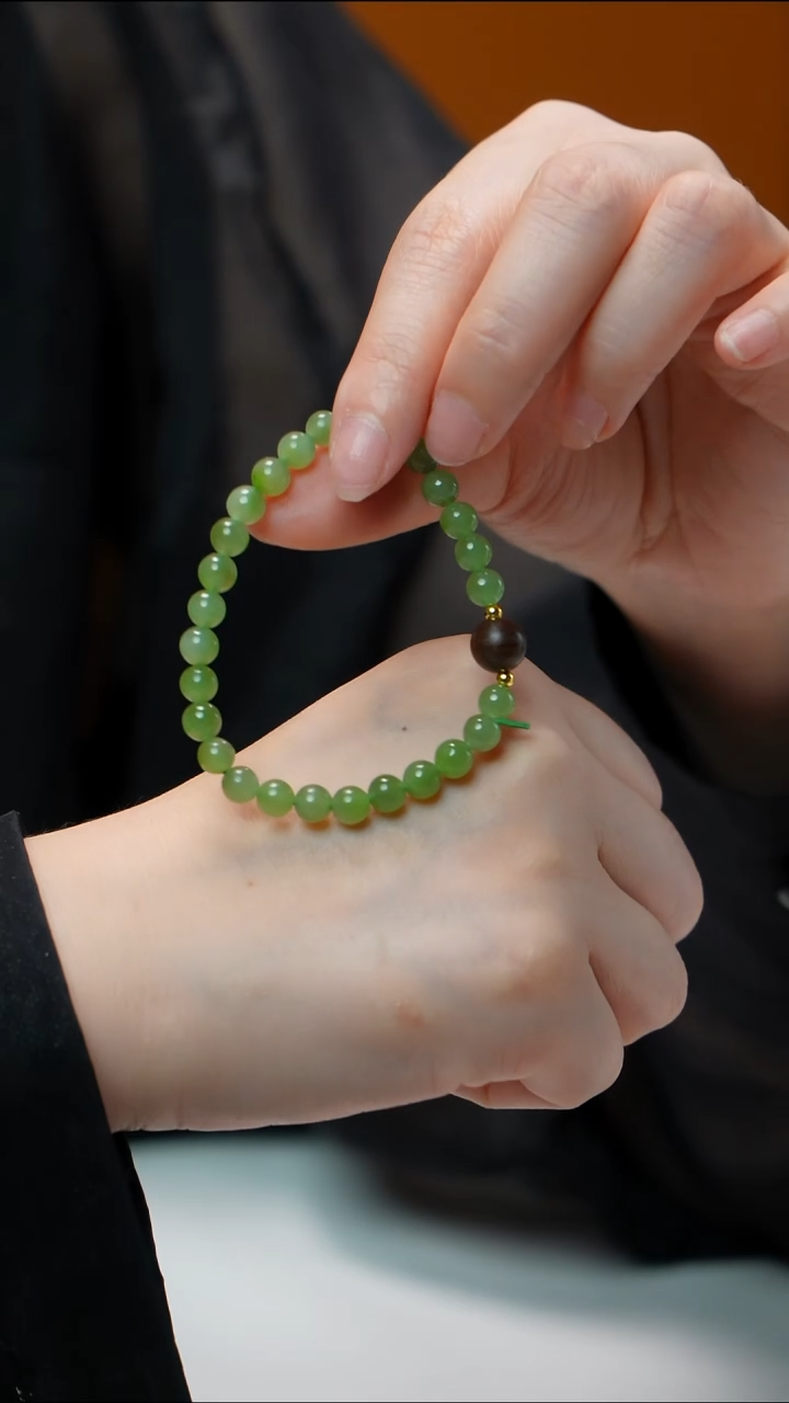 手链未镶嵌和田玉（碧玉）碧玉手串5-6mm多样性发其一