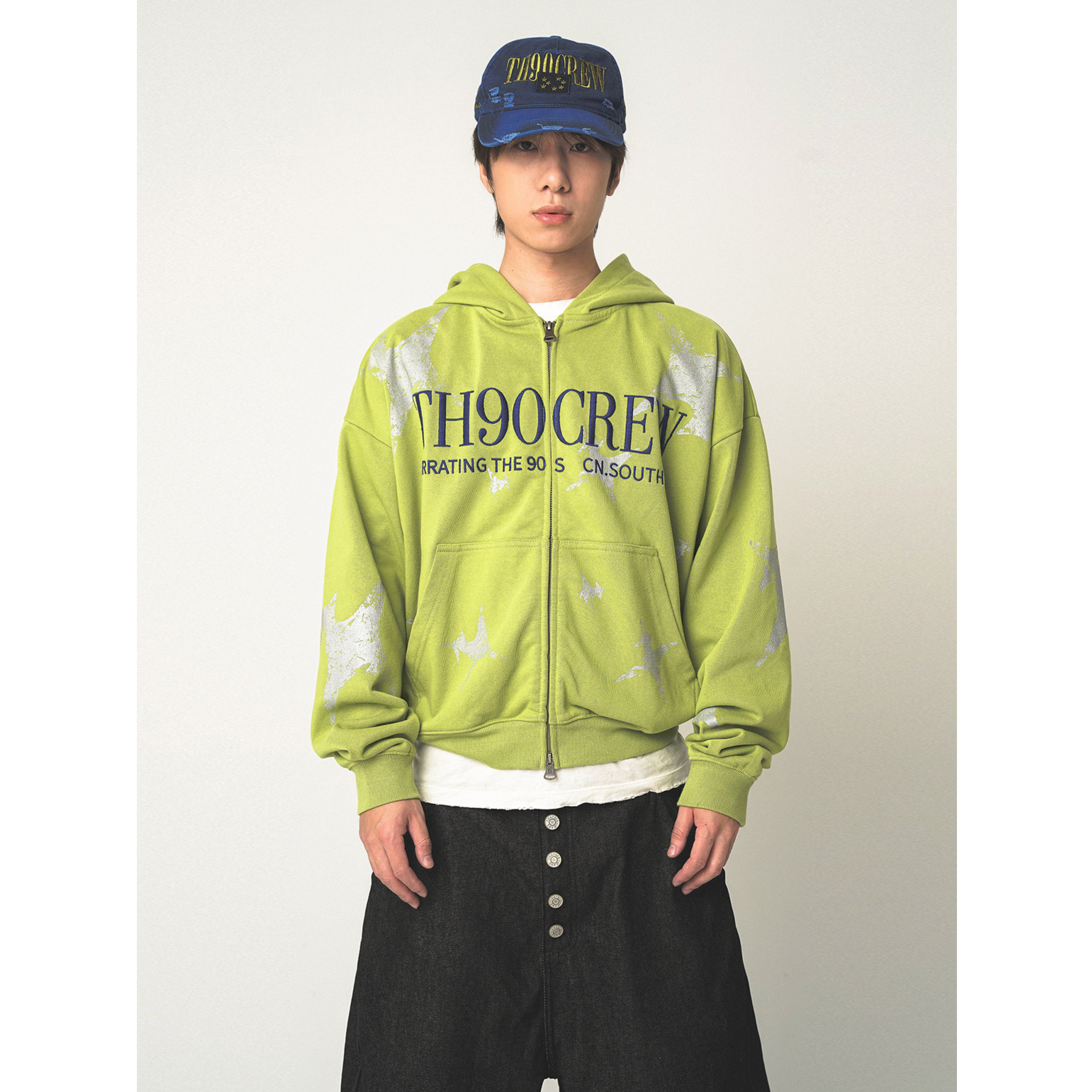 TH90 CREW 25FW 满印亮面印花开衫刺绣细节卫衣