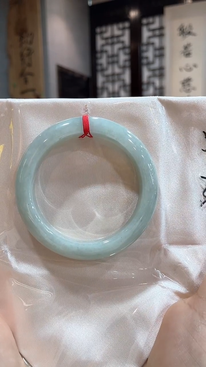 未镶嵌手镯翡翠52