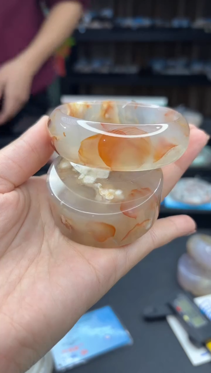 【闪购商品】石英质玉手镯未镶嵌861（55圈赠送镯心）