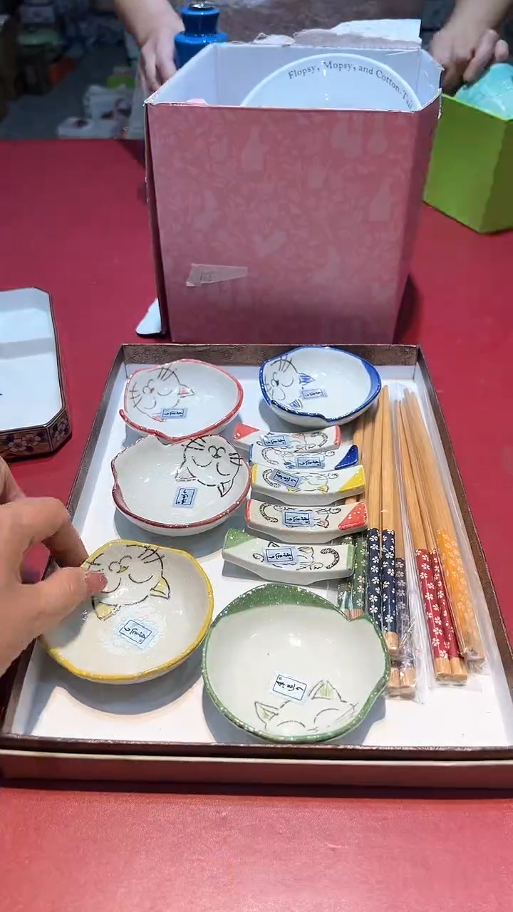 【闪购商品】瓷片锅碗瓢盆一件不剩