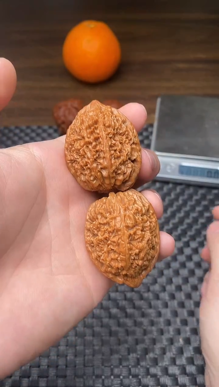 把件文玩核桃全品大蒜头36尺（48克）