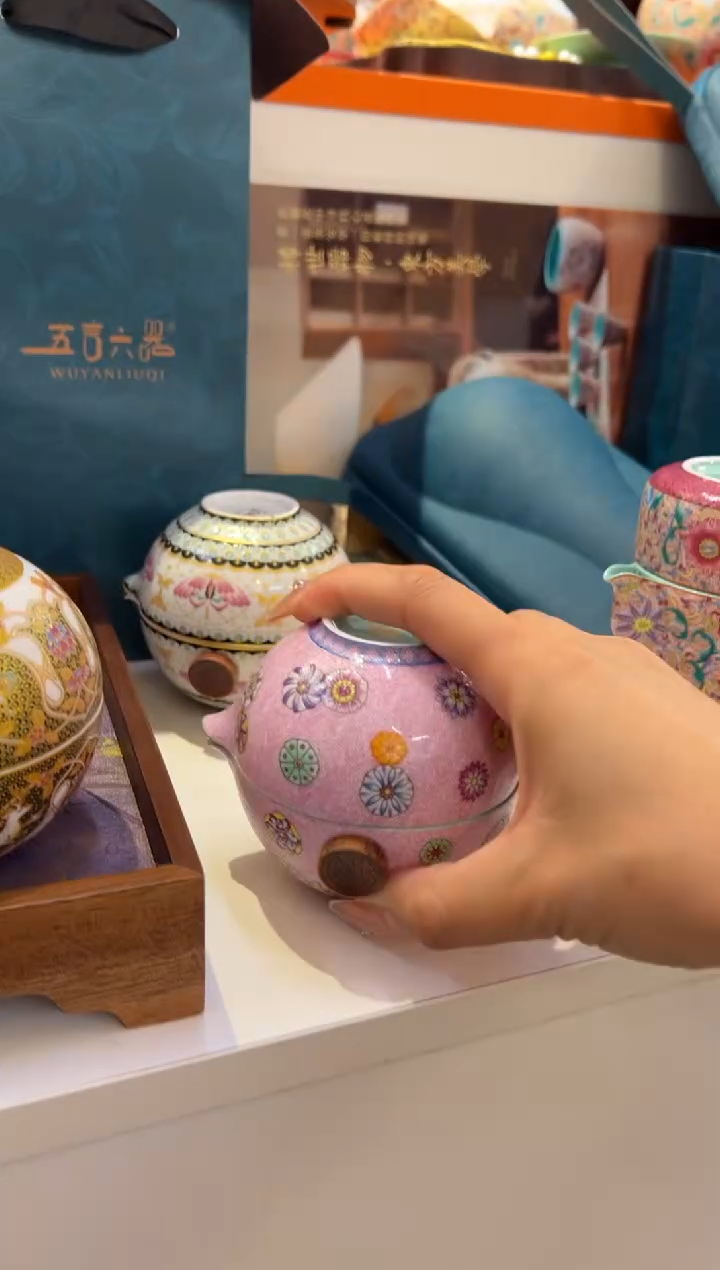 瓷片小乔闪购链接