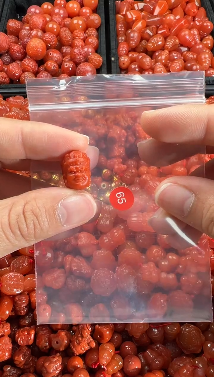 【闪购商品】南红玛瑙颈饰未镶嵌11