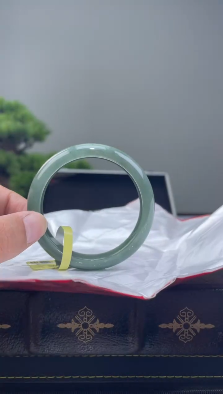 【闪购商品】翡翠手镯未镶嵌手镯10