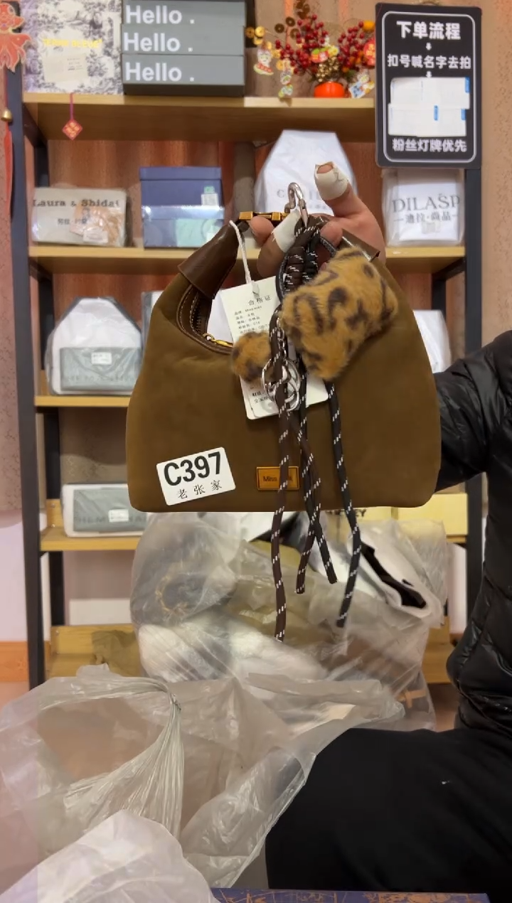 小牛剖层皮革老张家女包397