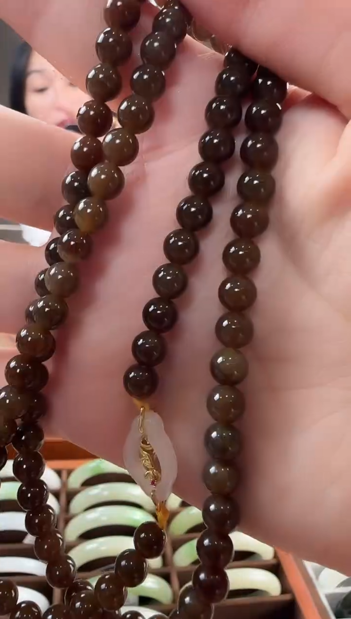 和田玉银S925镶嵌项链糖玉珠链