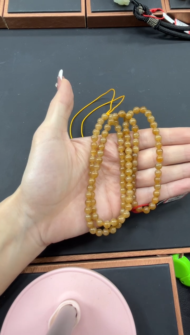 【闪购商品】和田玉手串未镶嵌且末金山微色差卡6长链