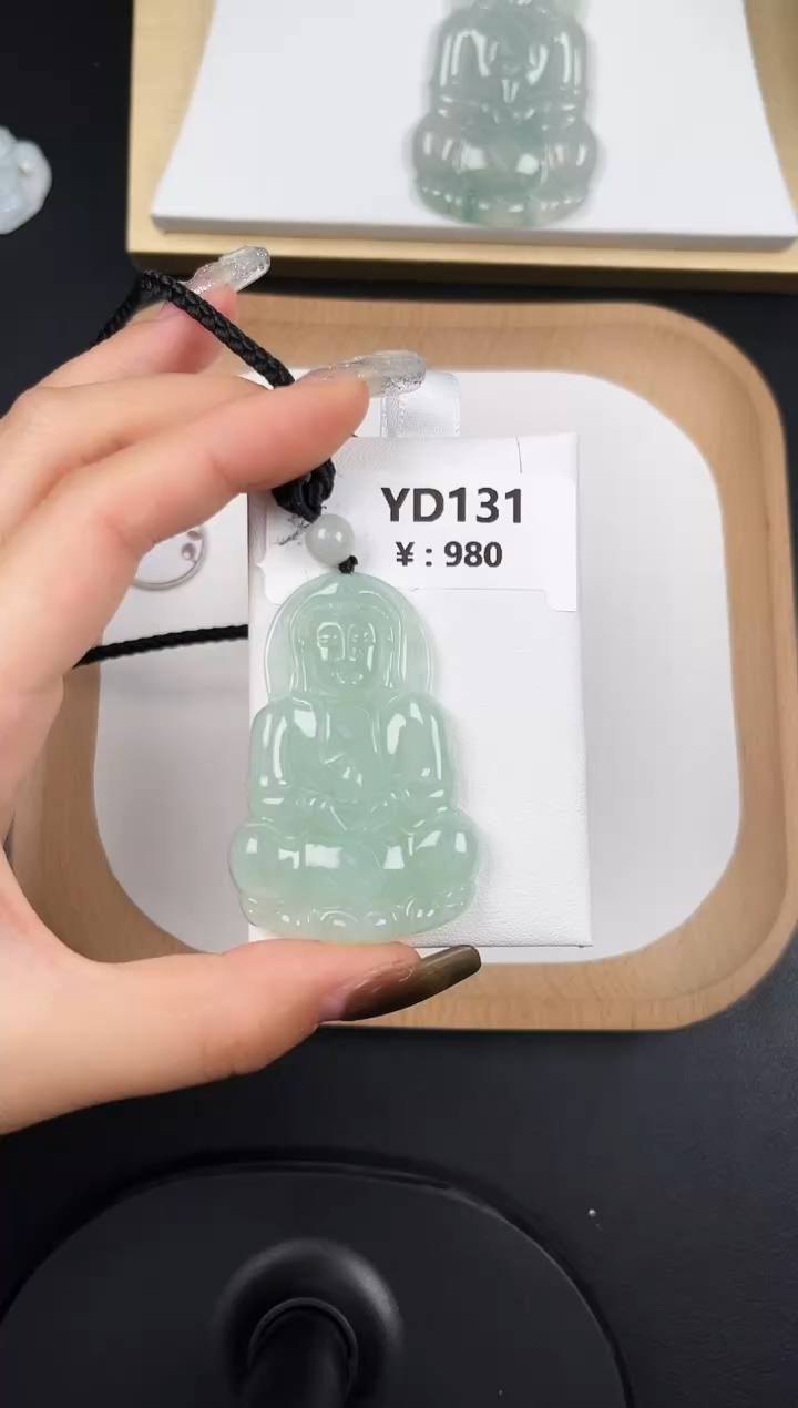 颈饰未镶嵌翡翠YD131冰绿观音