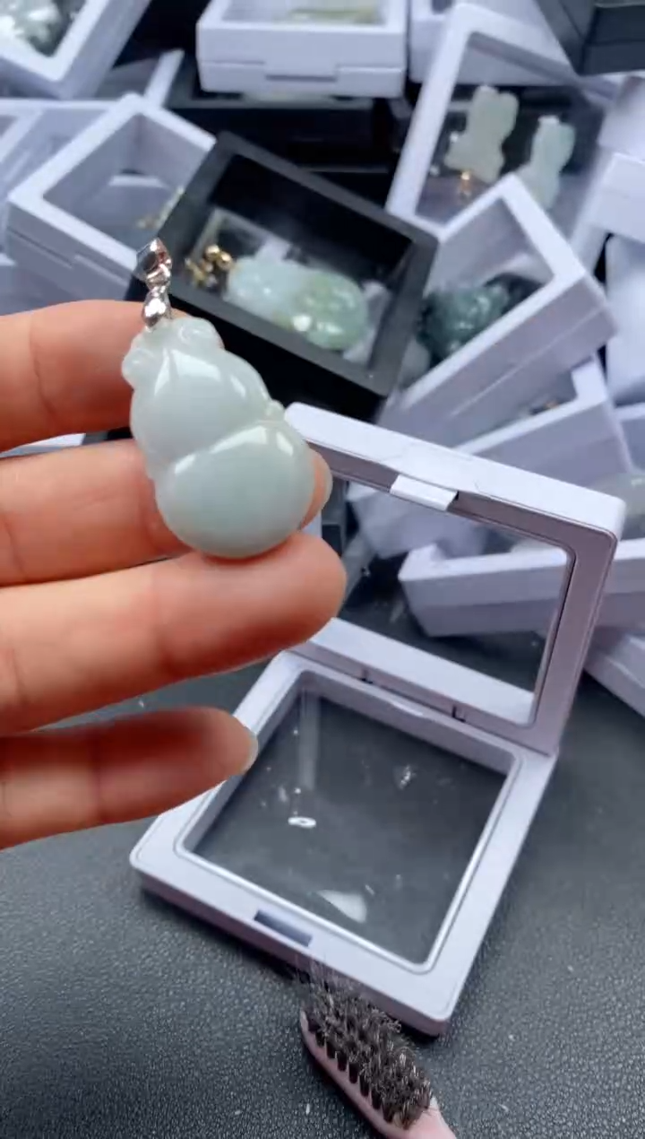 翡翠未镶嵌吊坠(不含链)1289