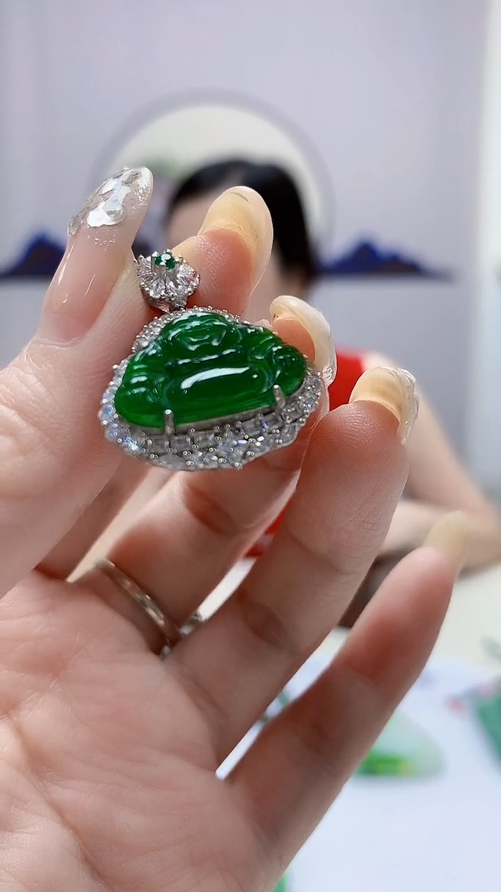 定制翡翠未镶嵌4852DD-毛货挂件赠链子75