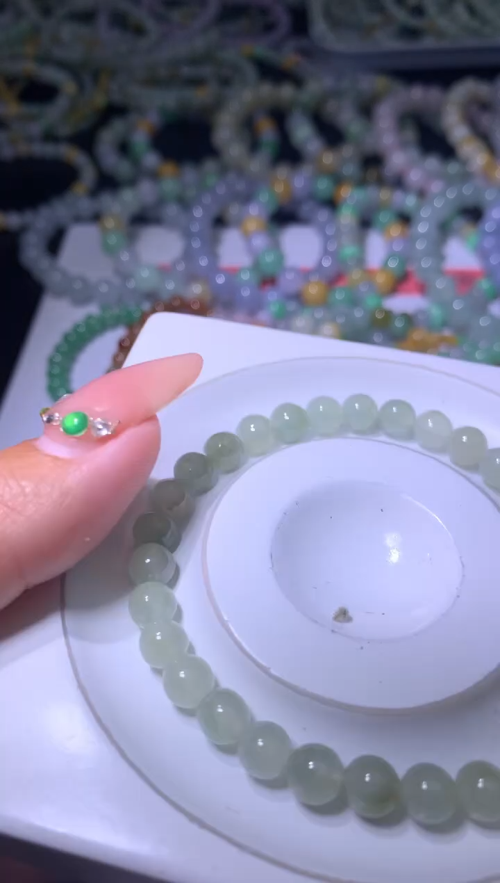 【闪购商品】翡翠颈饰未镶嵌MJX026569