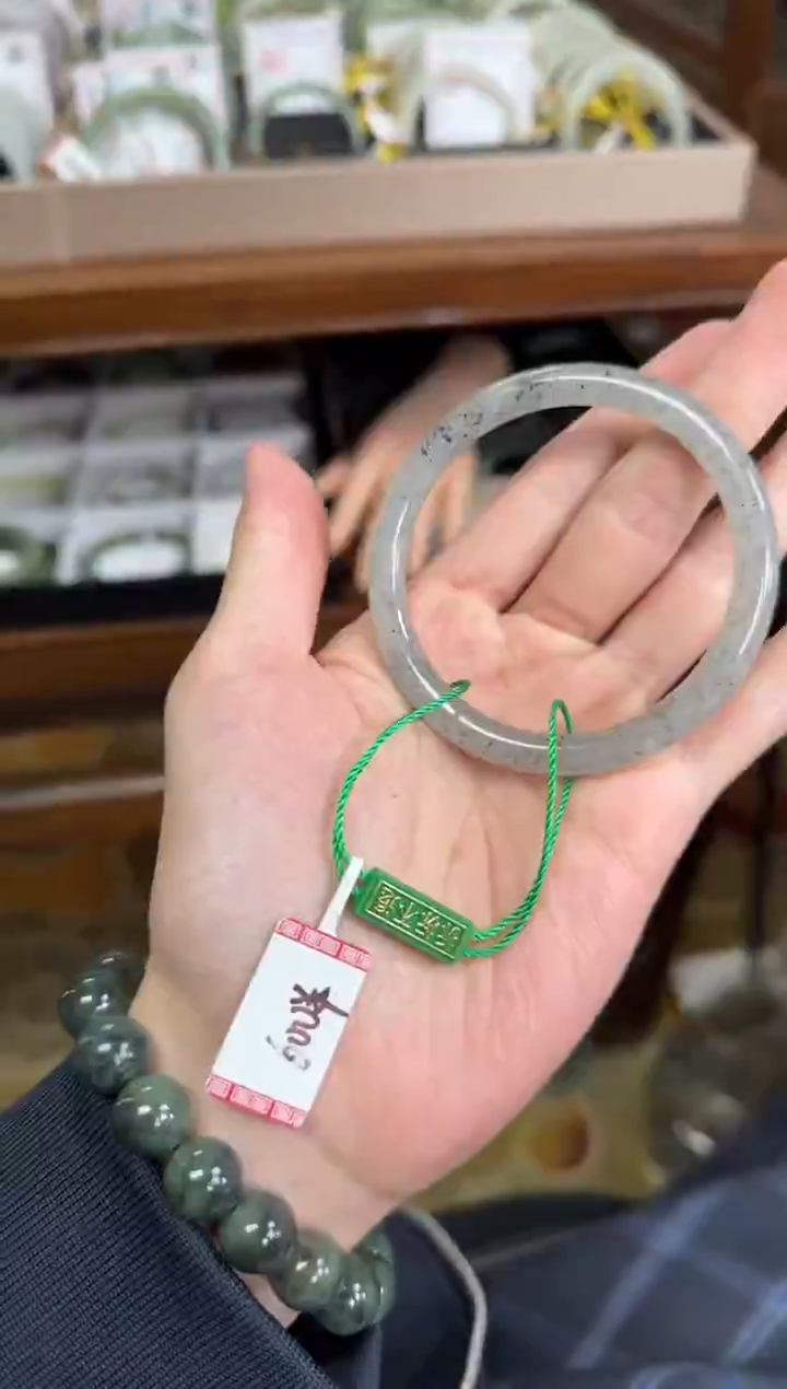 未镶嵌手镯和田玉57