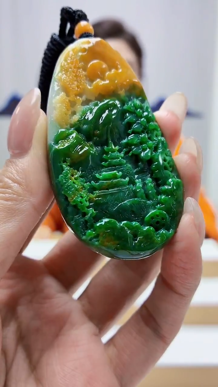 未镶嵌定制翡翠4829MM-毛货挂件103