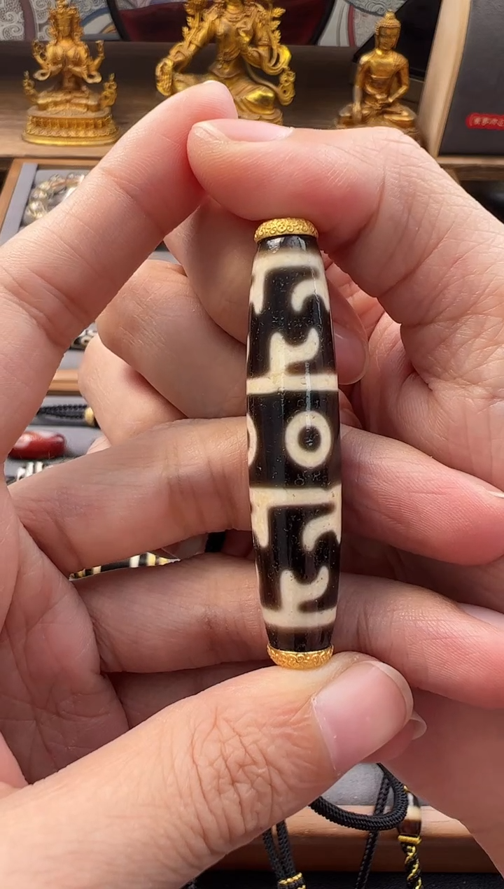 【闪购商品】玛瑙挂件18K金镶嵌吊坠