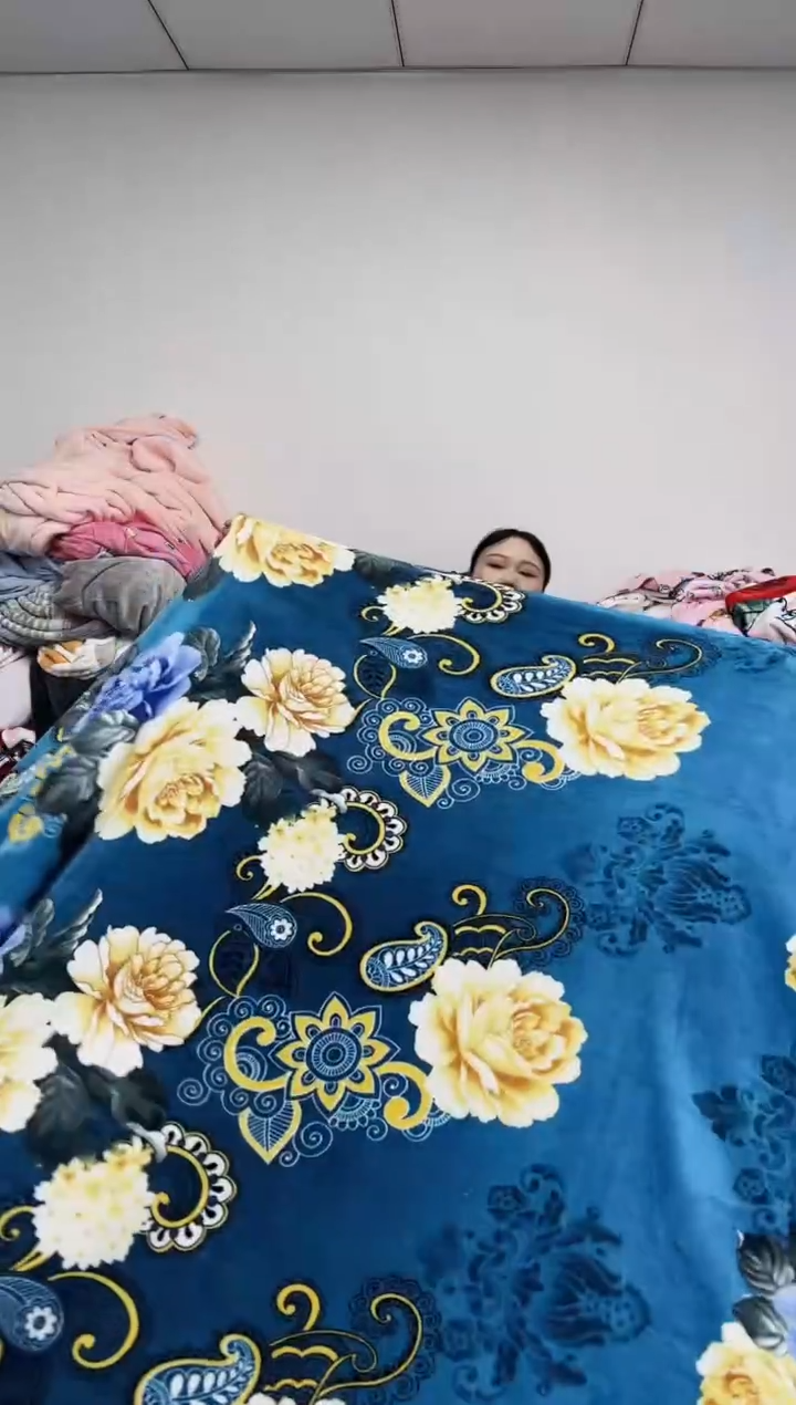 法兰绒2.3x2.5材质面料尺寸以主播介绍为准