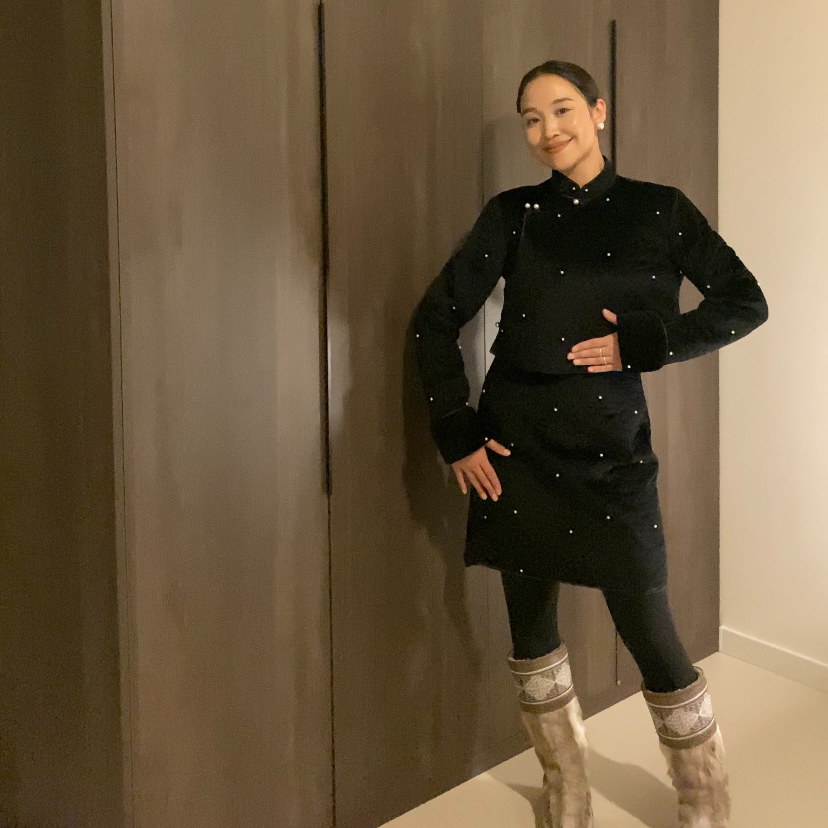 游牧风黑色珍珠女士套装高级感小香风百搭经典休闲设计师