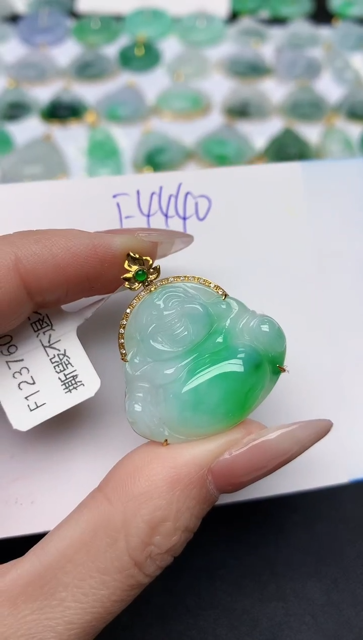 颈饰18K金镶嵌翡翠天然缅甸A货翡翠百元以上9元证书费自理