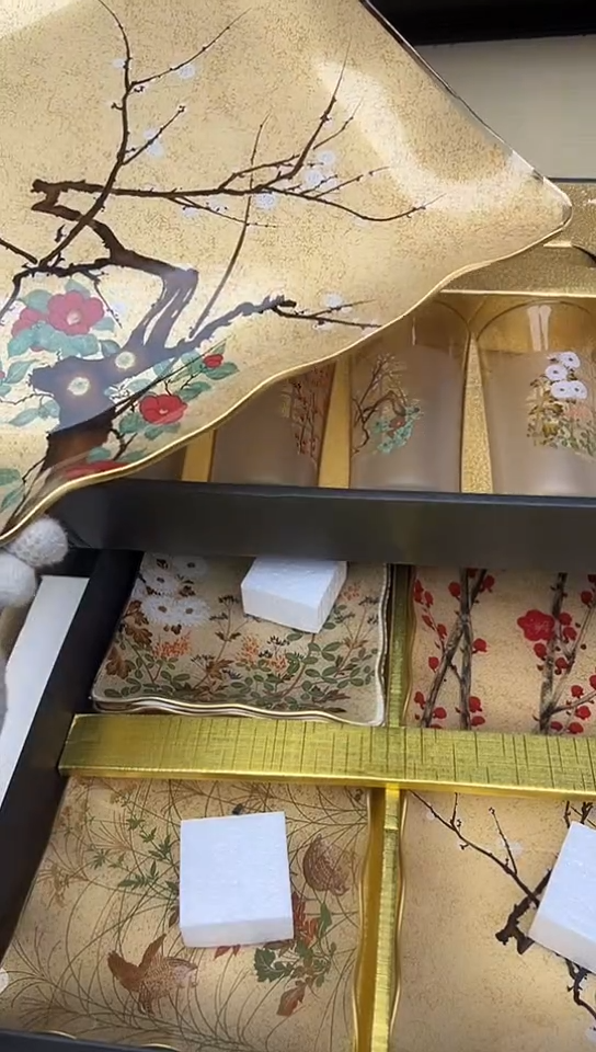 【闪购商品】11件中古回流瓷器好看，谨慎参拍