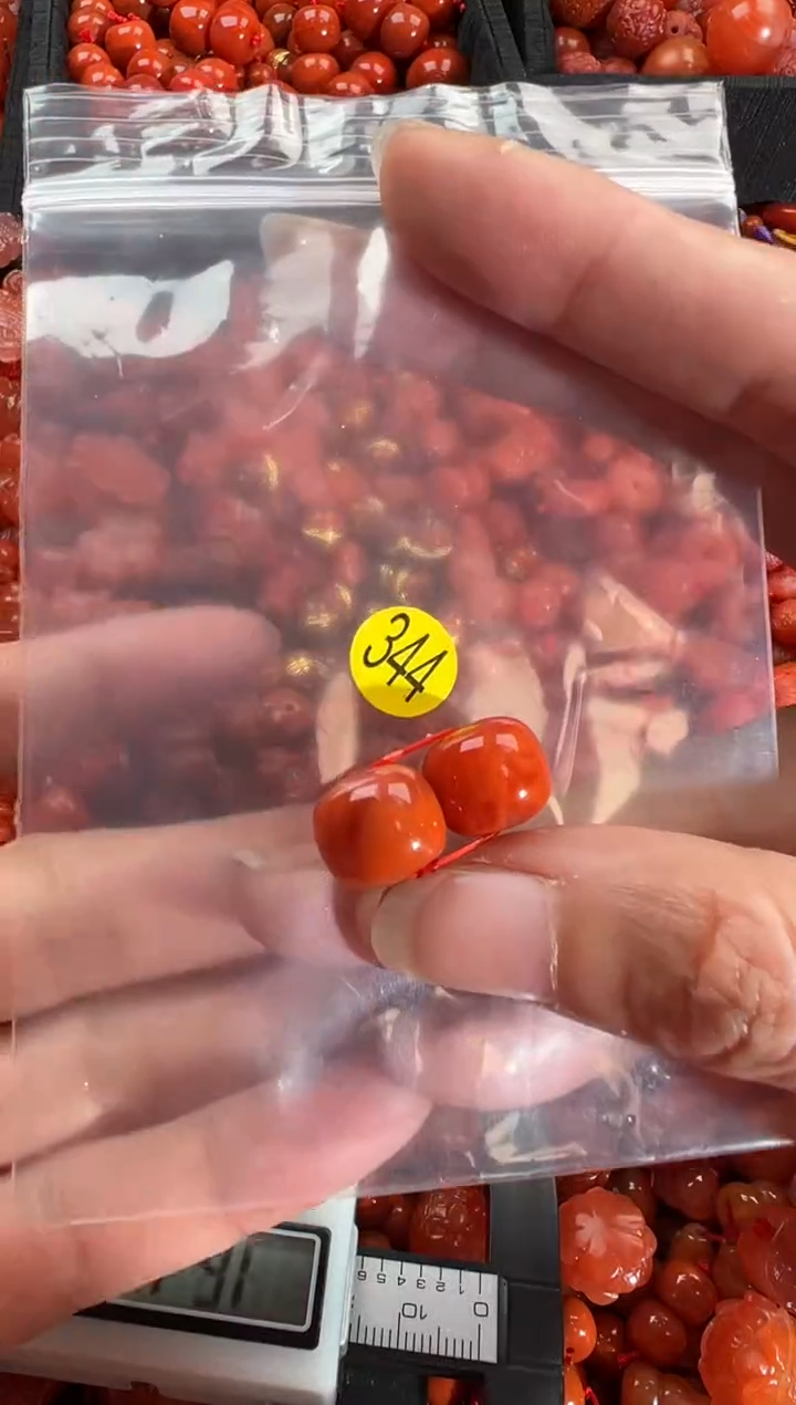 【闪购商品】南红玛瑙颈饰未镶嵌1