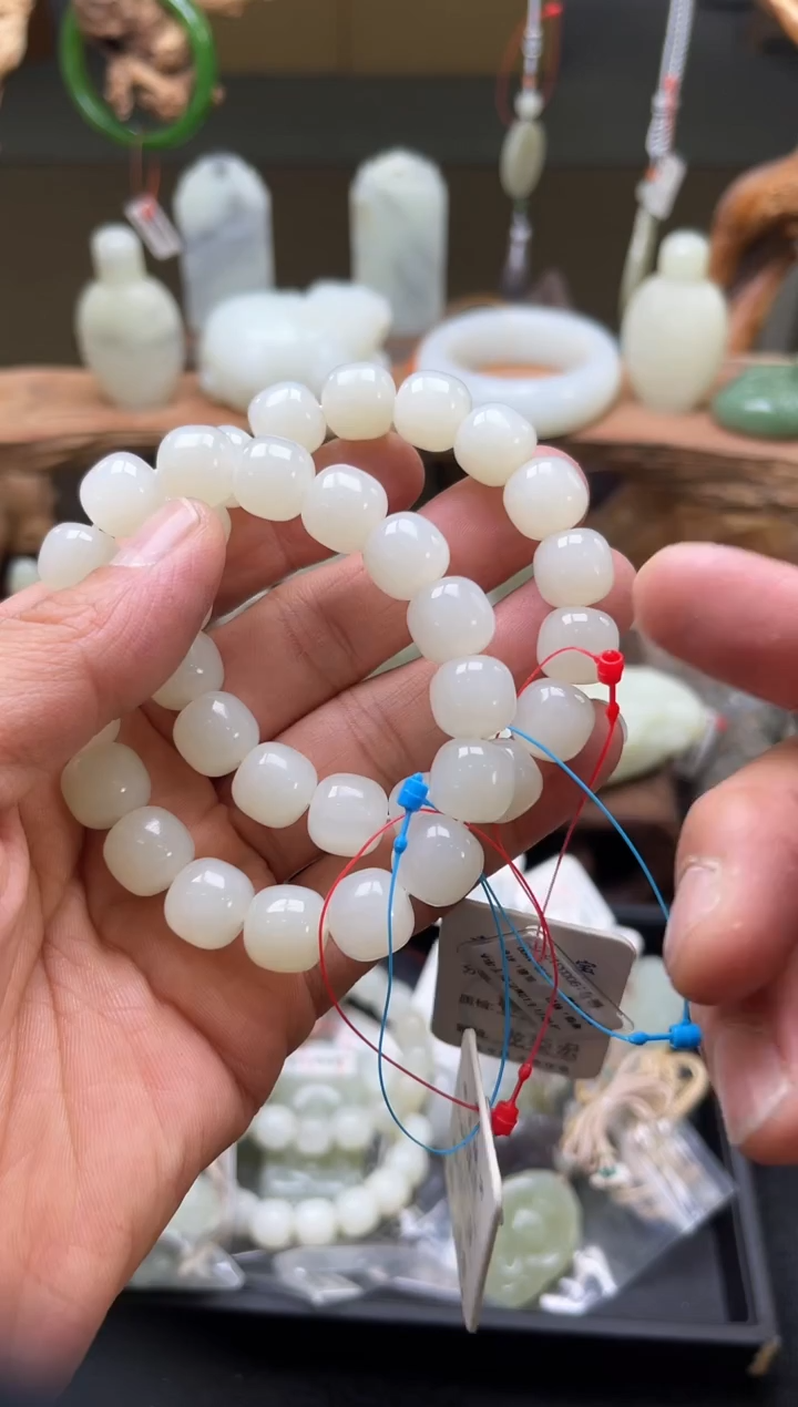 【闪购商品】和田玉手串未镶嵌卡12青海白玉老型多样性发一