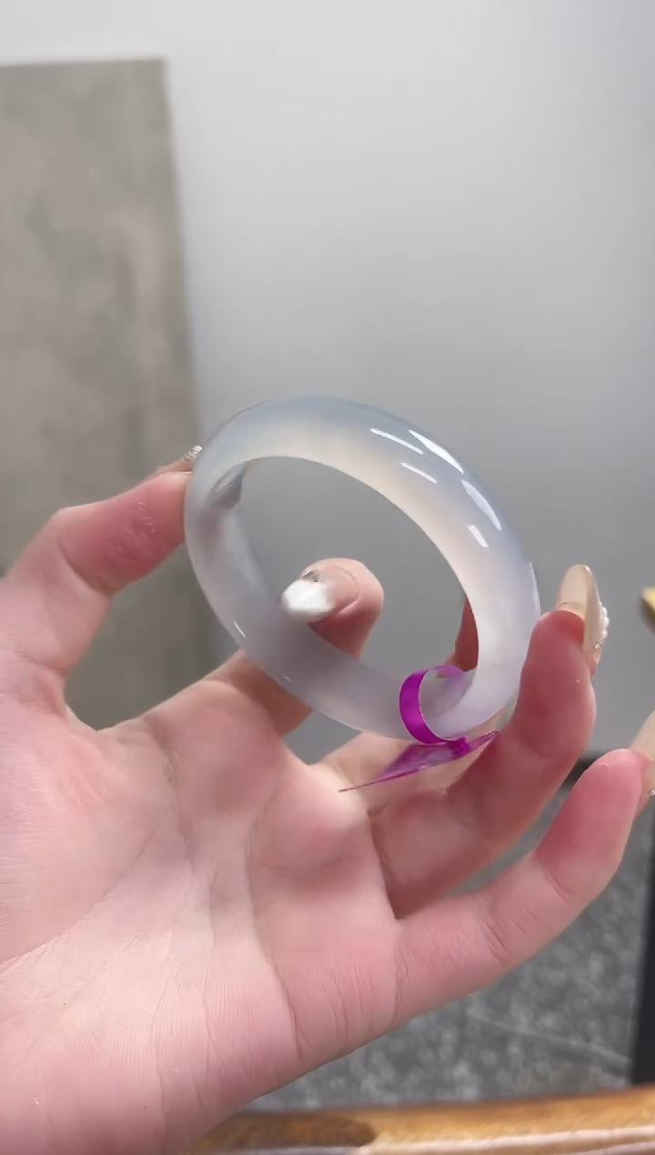 【闪购商品】玛瑙/玉髓手镯未镶嵌54圈 需要包容宽胎