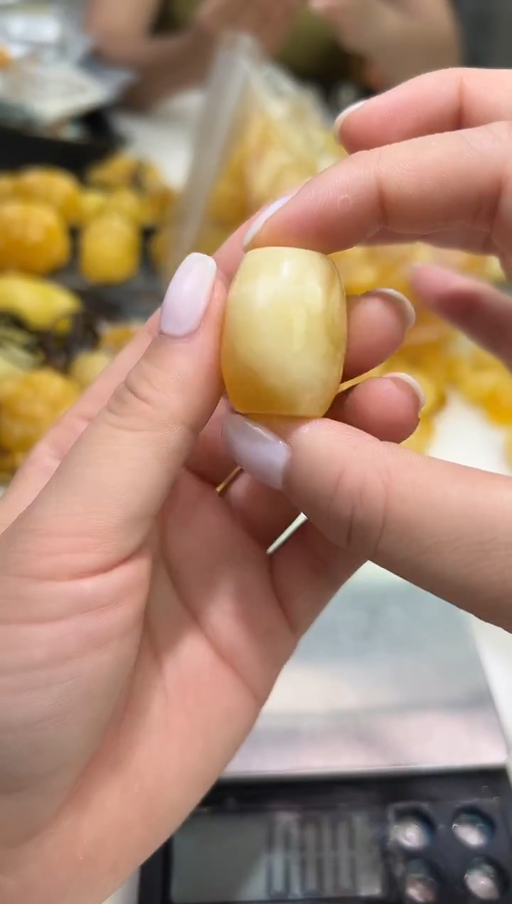 裸石琥珀未镶嵌琥珀蜜蜡吊坠