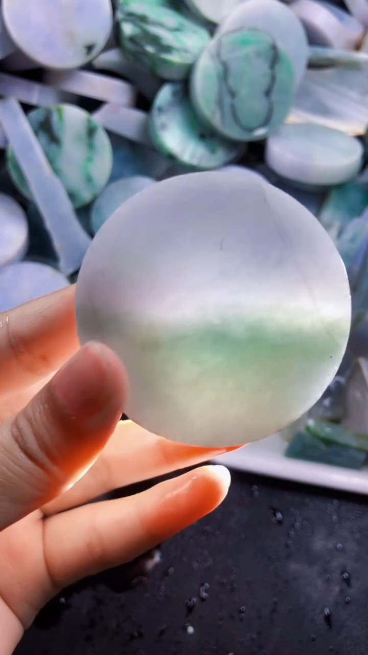 颈饰未镶嵌翡翠新店开业大优惠123