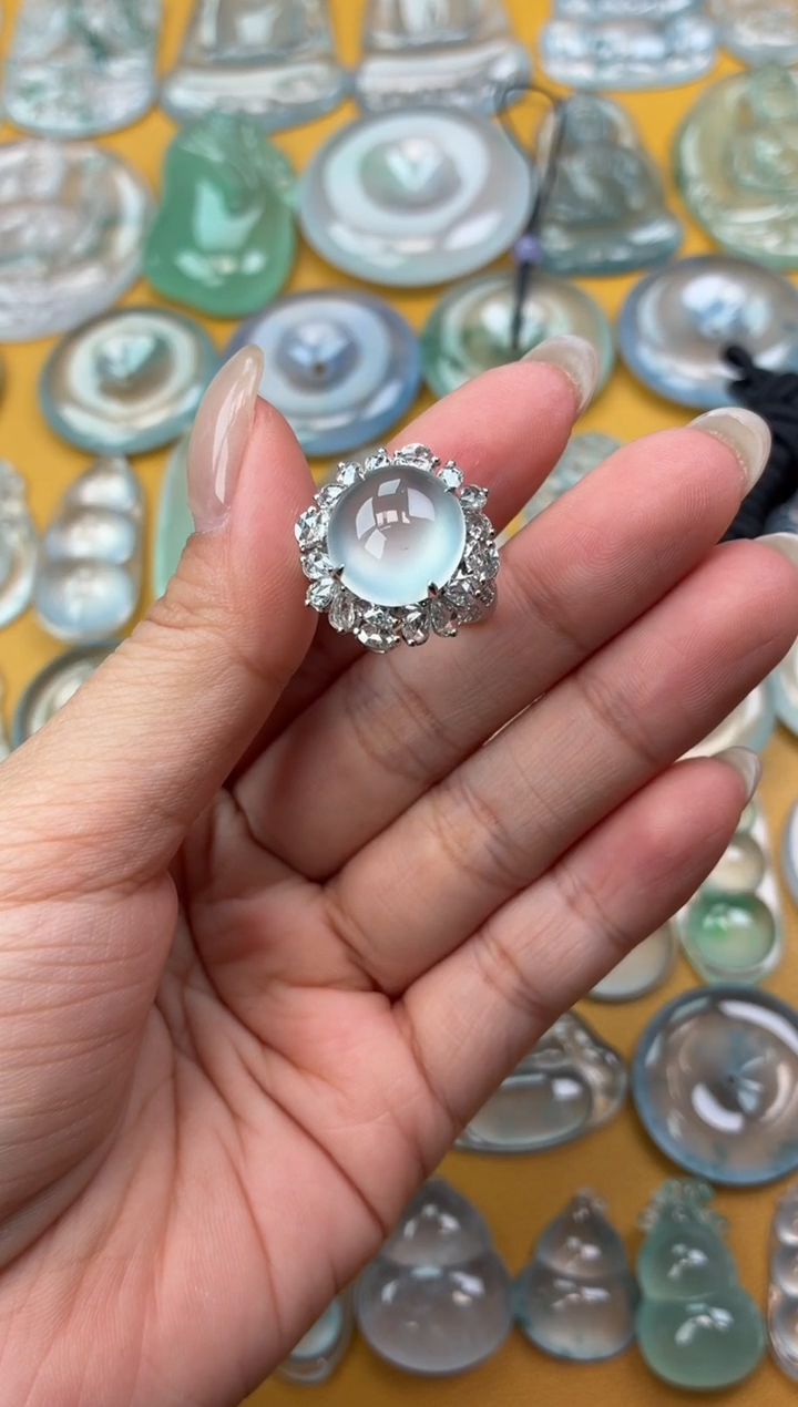 吊坠(不含链)18K金镶嵌翡翠10 蛋面戒指