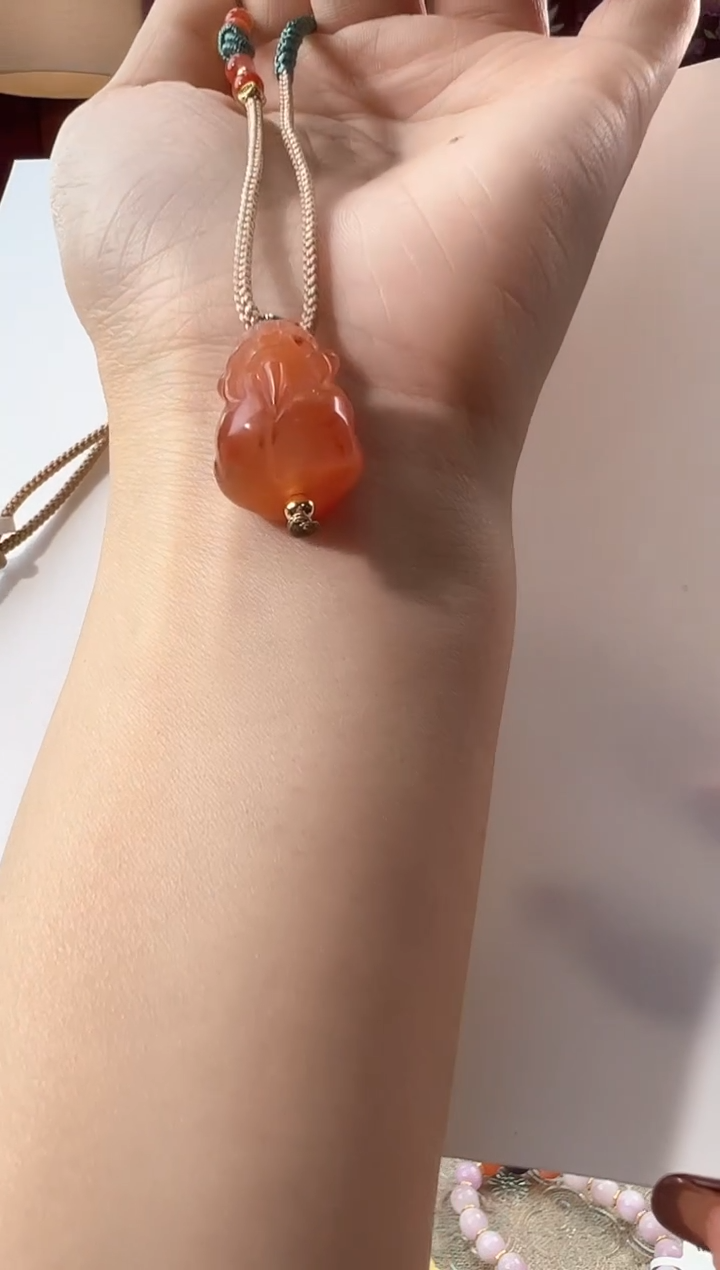 【闪购商品】南红玛瑙颈饰未镶嵌KT24102137