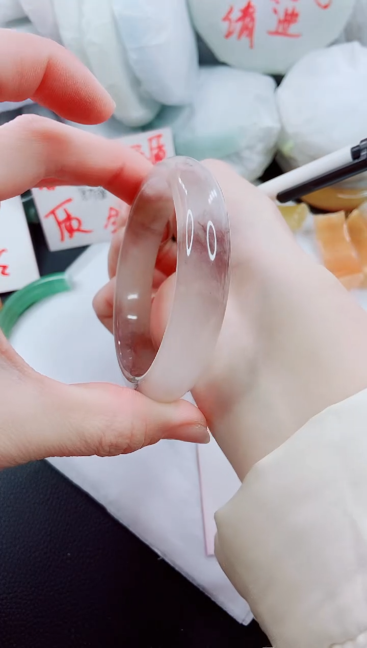 【闪购商品】石英质玉手镯未镶嵌J206-59-60