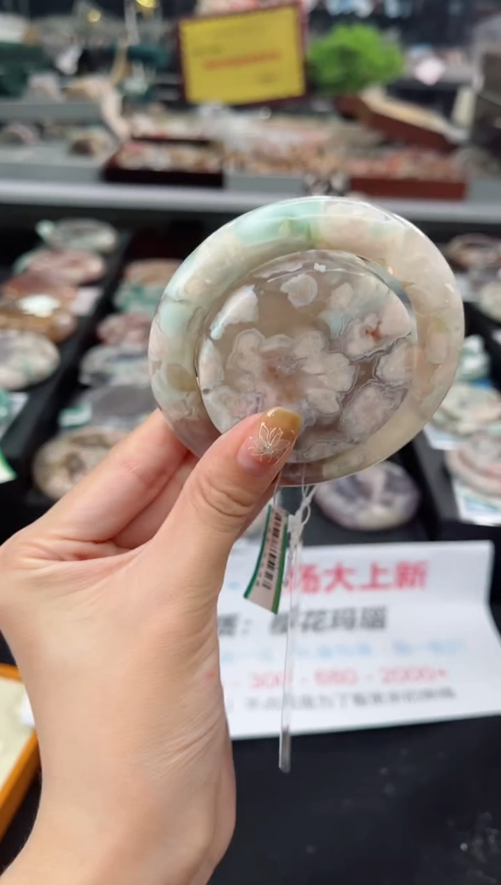 【闪购商品】石英质玉手镯未镶嵌56圈口（赠品镯心）S921120