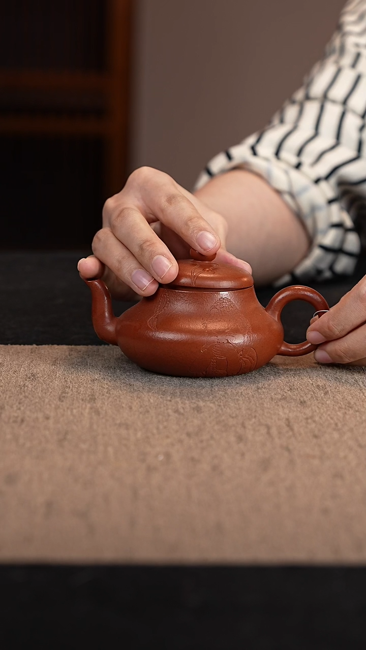 【闪购商品】紫砂茶壶老朱泥君德