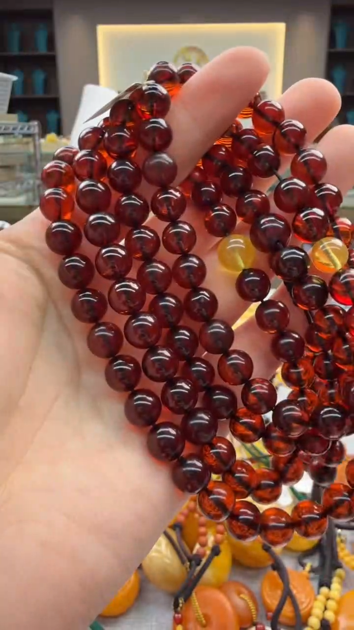 未镶嵌颈饰琥珀79秒拍号    假一赔三