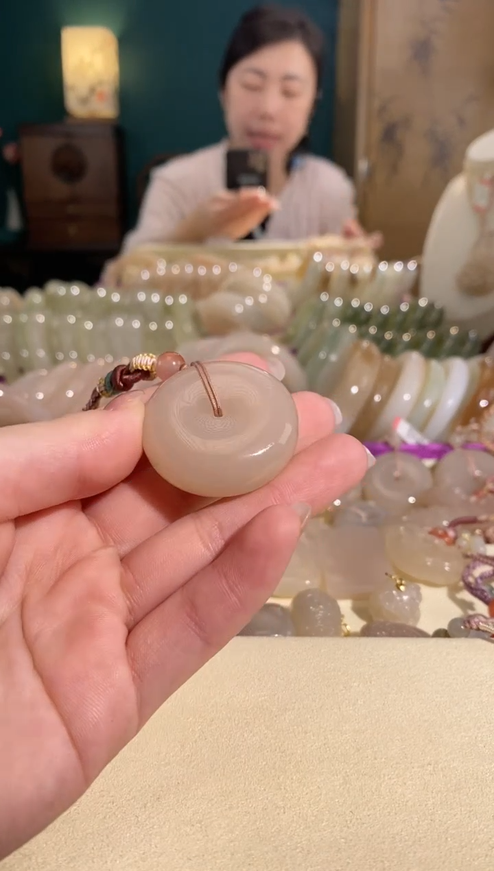 【闪购商品】和田玉吊坠未镶嵌吊坠