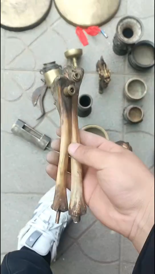 黄*两个000000000000