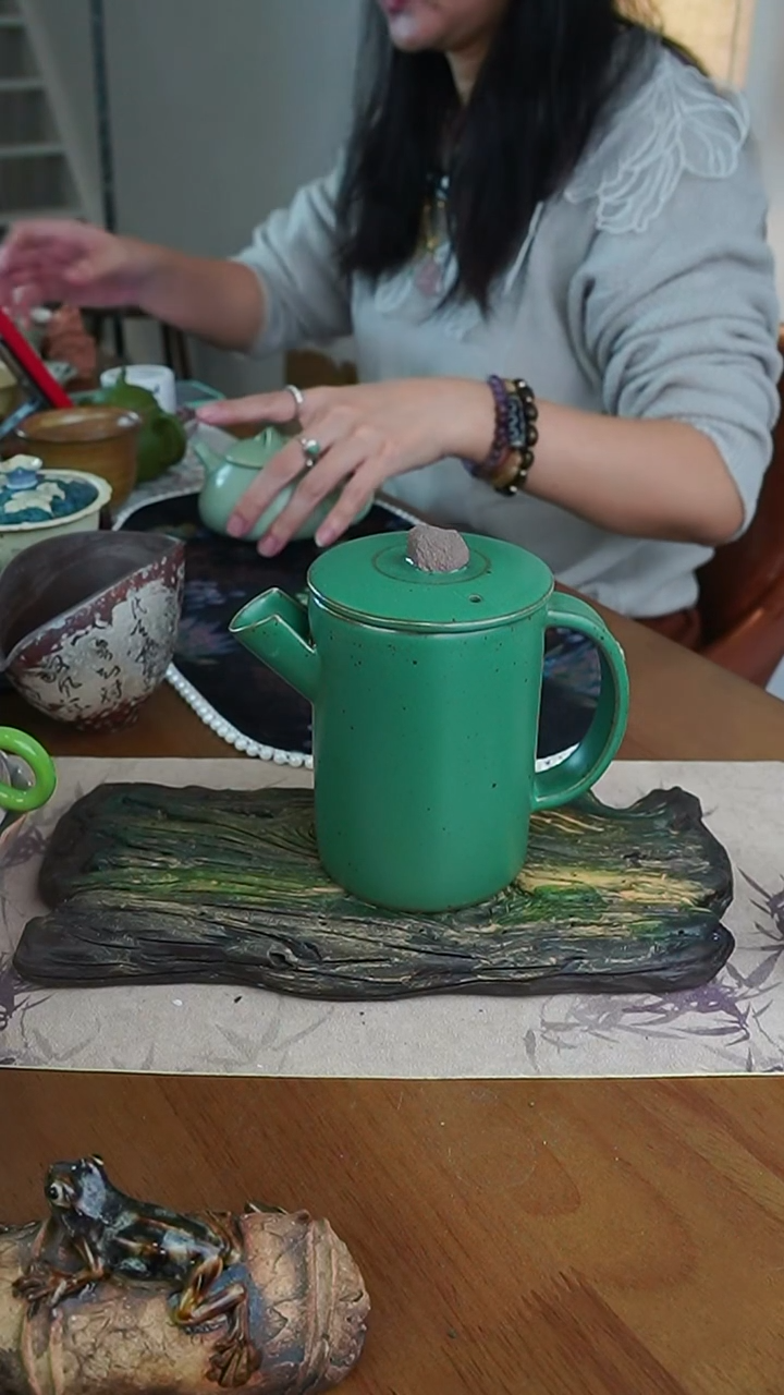 茶瓷物语绿色茶壶