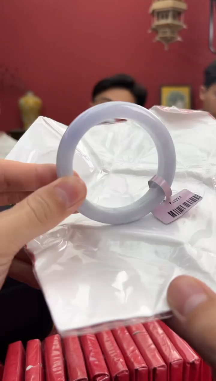 【闪购商品】翡翠手镯未镶嵌2手镯