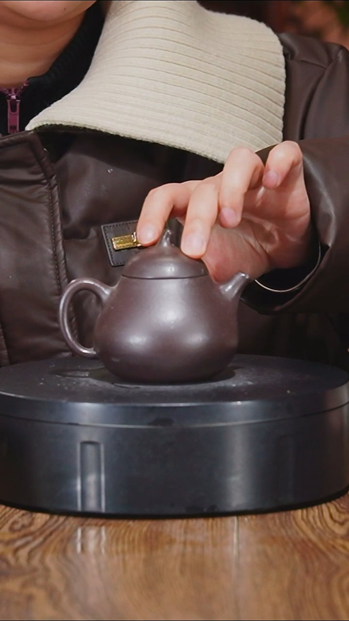 【闪购商品】宜兴原矿紫砂壶茶壶220C